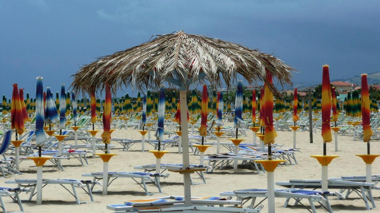 Suites Rome Pescara Buitenkant foto