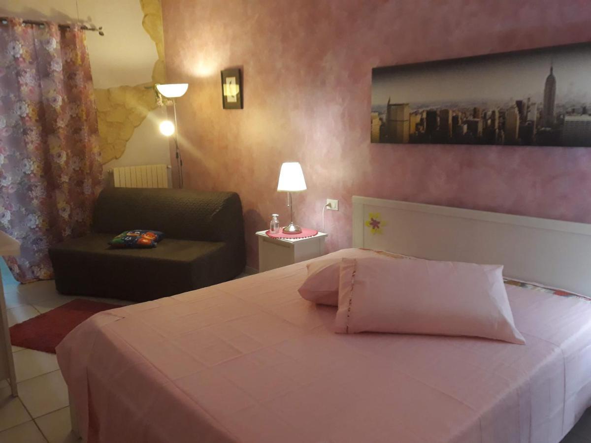 Suites Rome Pescara Buitenkant foto