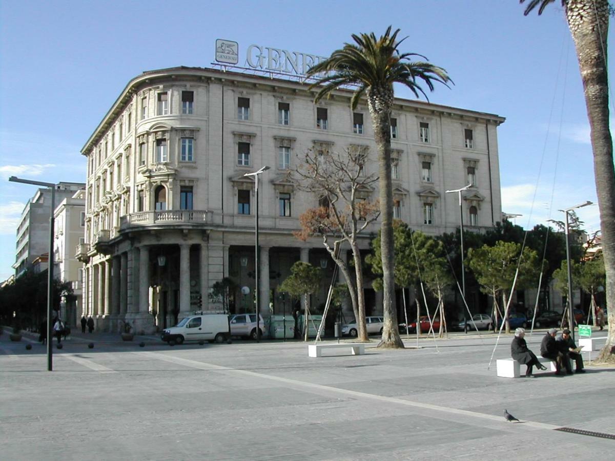 Suites Rome Pescara Buitenkant foto